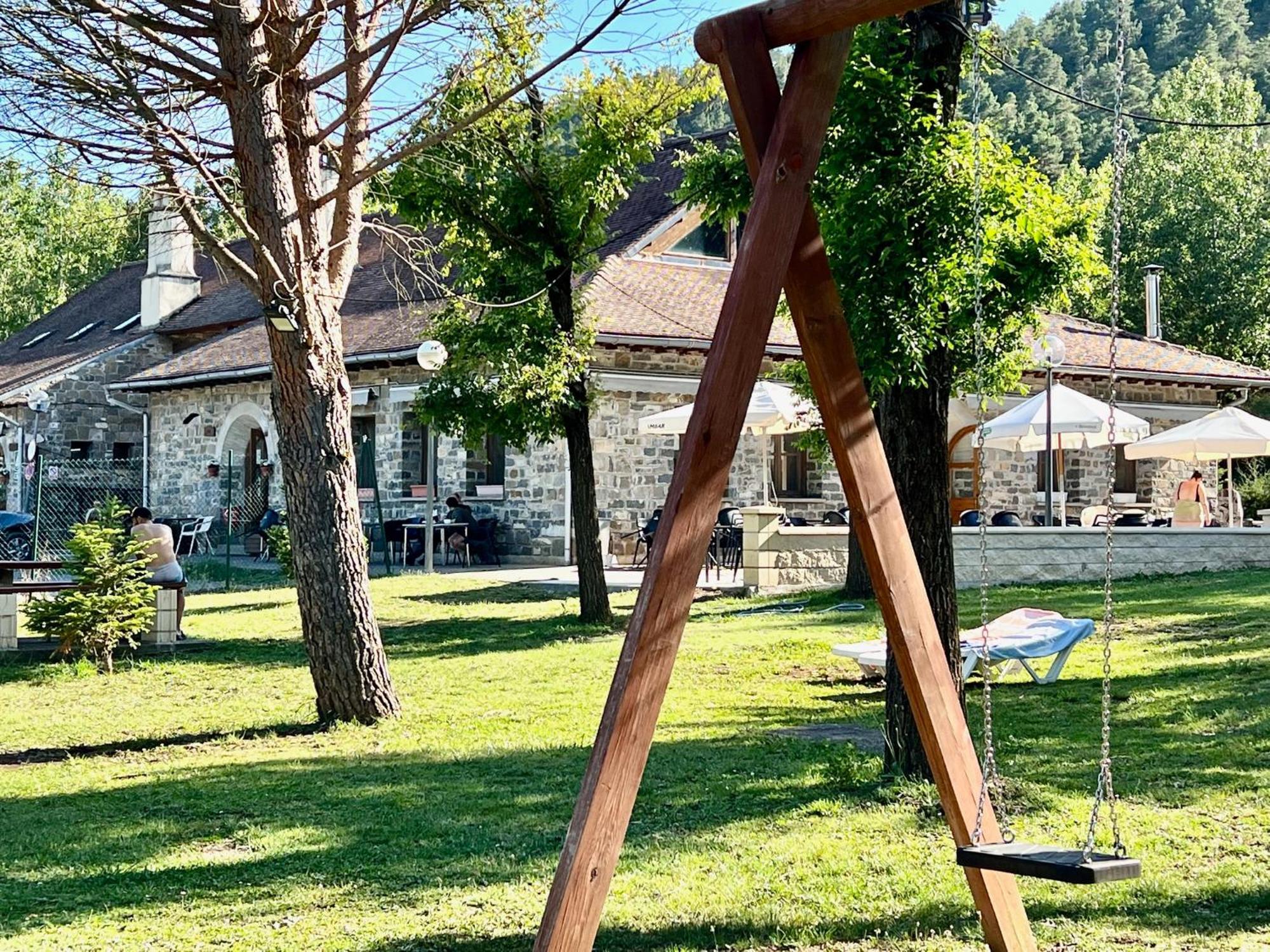 Camping Valle De Hecho Dış mekan fotoğraf