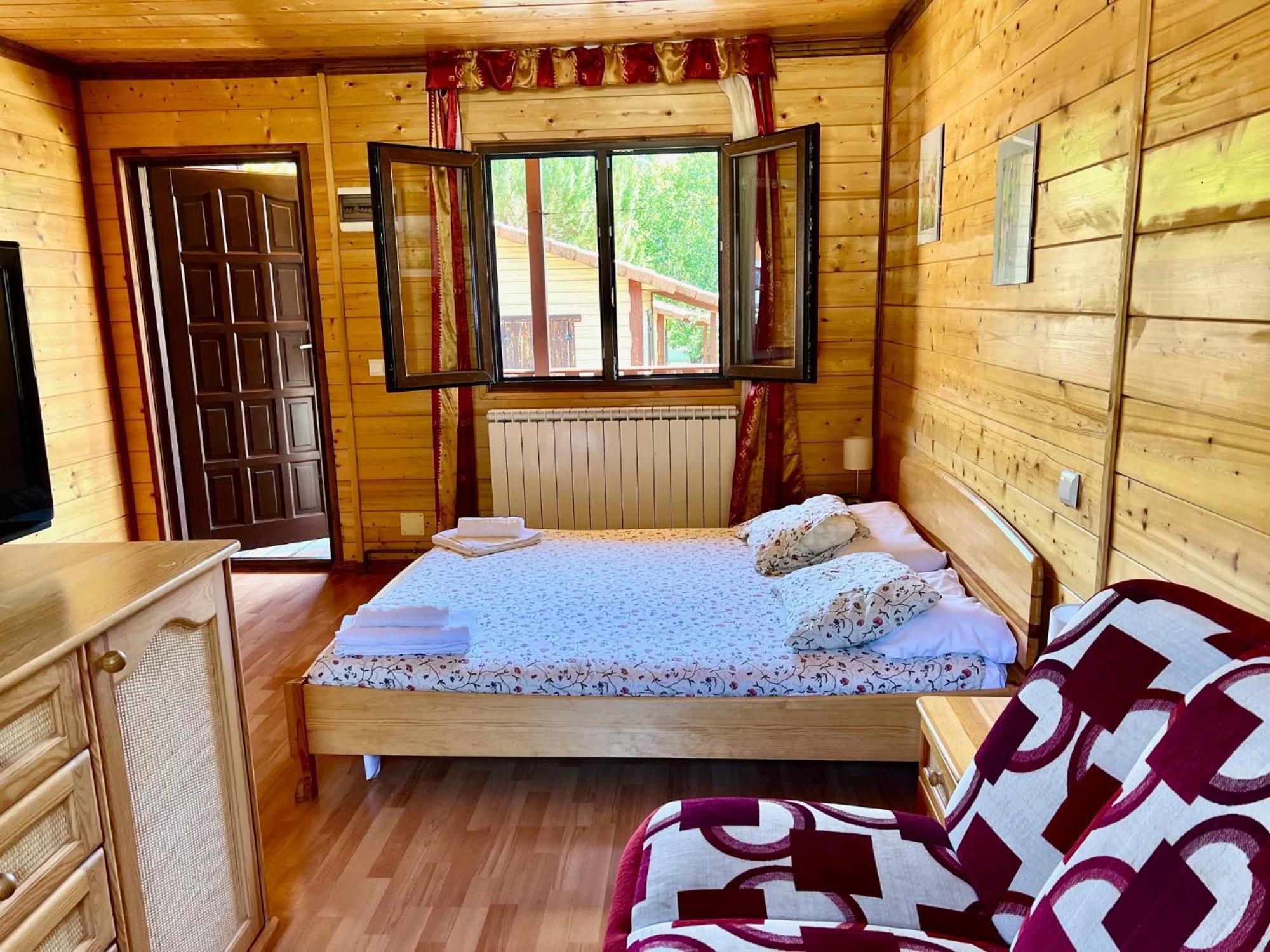 Camping Valle De Hecho Dış mekan fotoğraf
