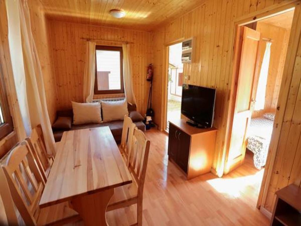 Camping Valle De Hecho Dış mekan fotoğraf